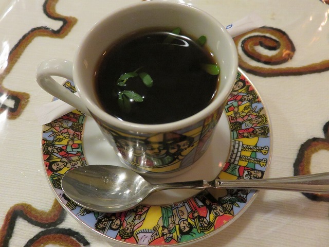 中目黒のエチオピア料理店「クイーン・シーバ」のコーヒー