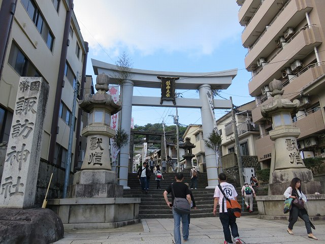 長崎市の諏訪神社入り口