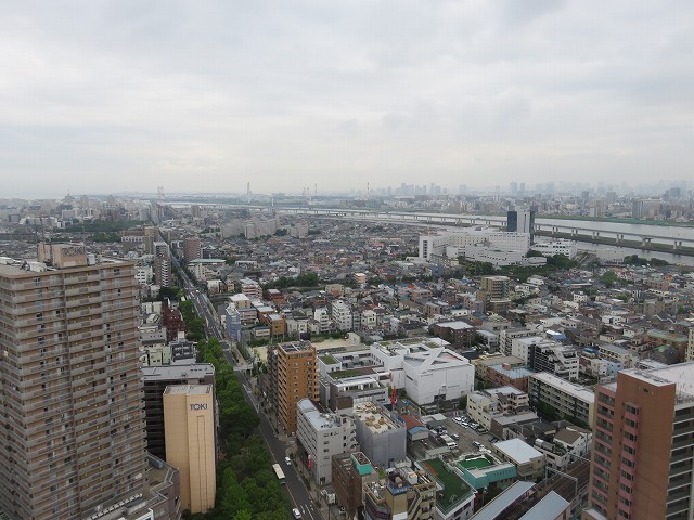 江戸川区の「タワーホール船堀」の展望台からの眺め